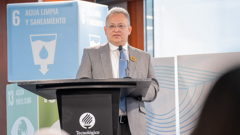 Dr. Aldo I. Ramírez Orozco - Director del Centro del Agua